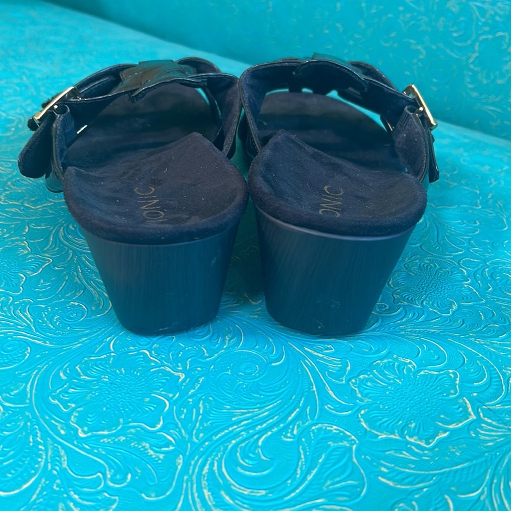 Vionic Black Sandals - image 4